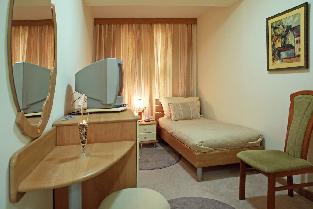 Hotel Flamengo Ohrid Bagian luar foto